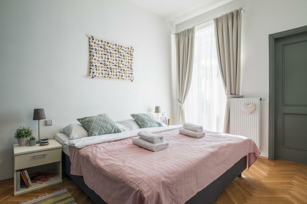 Art Apartments Prague II מראה חיצוני תמונה