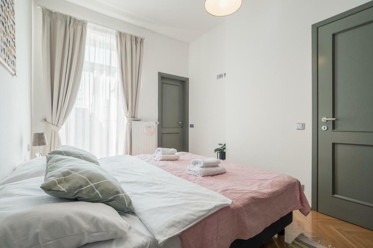 Art Apartments Prague II מראה חיצוני תמונה