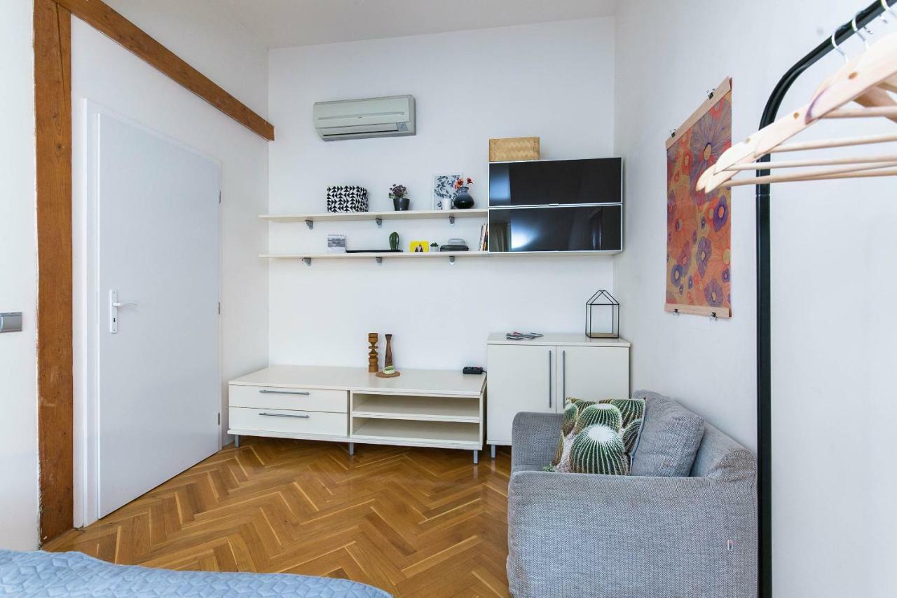 Art Apartments Prague II מראה חיצוני תמונה