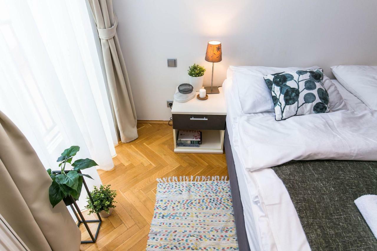 Art Apartments Prague II מראה חיצוני תמונה